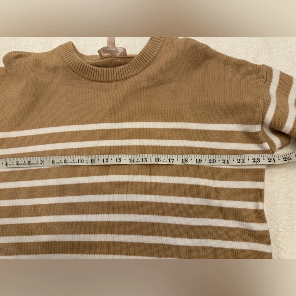Philosophy camel and white striped crewneck sweater. - Picture 5 of 7